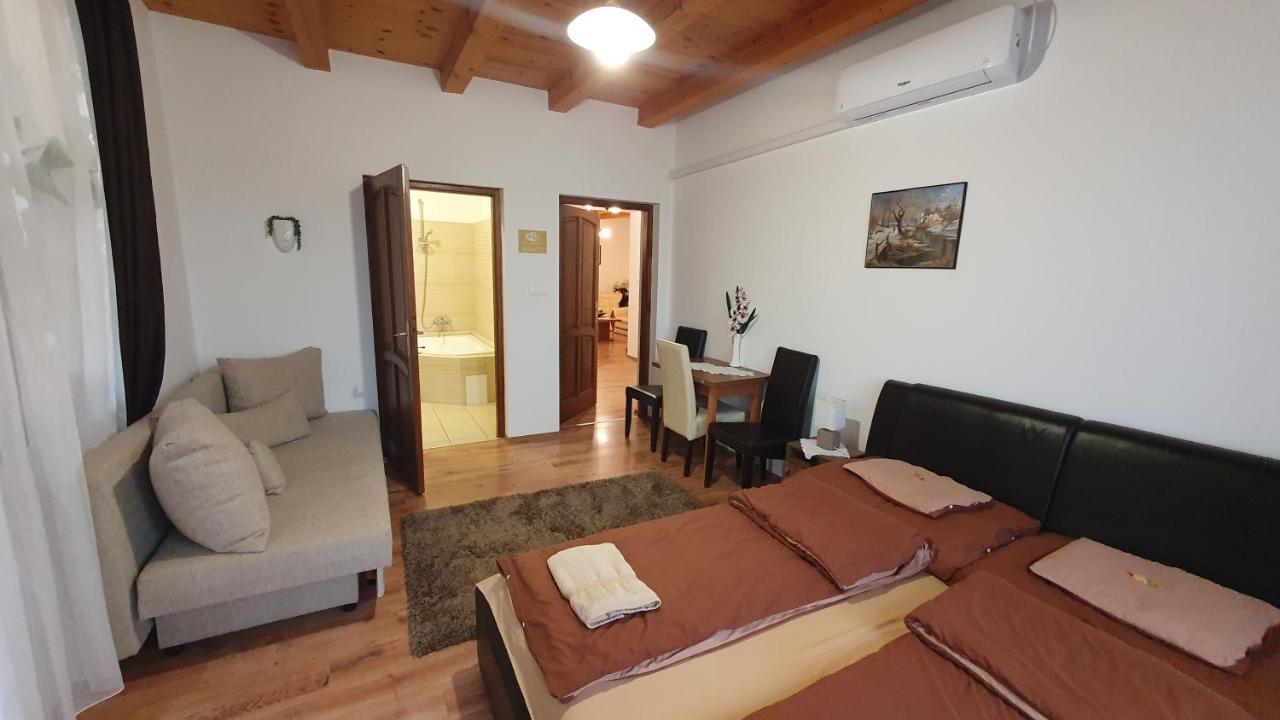Hotel Kekszilva Vendeghaz Pap Zewnętrze zdjęcie